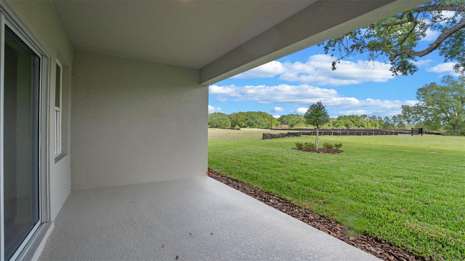 2501 Dorset Ct Property Photo 24