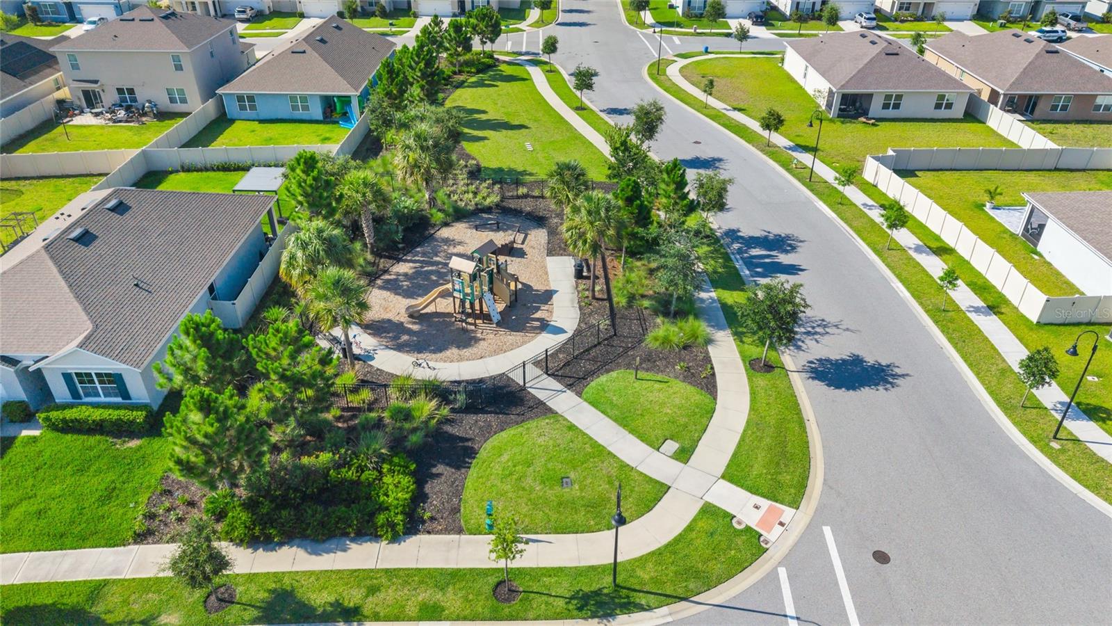 529 Talisi Loop Property Photo 47