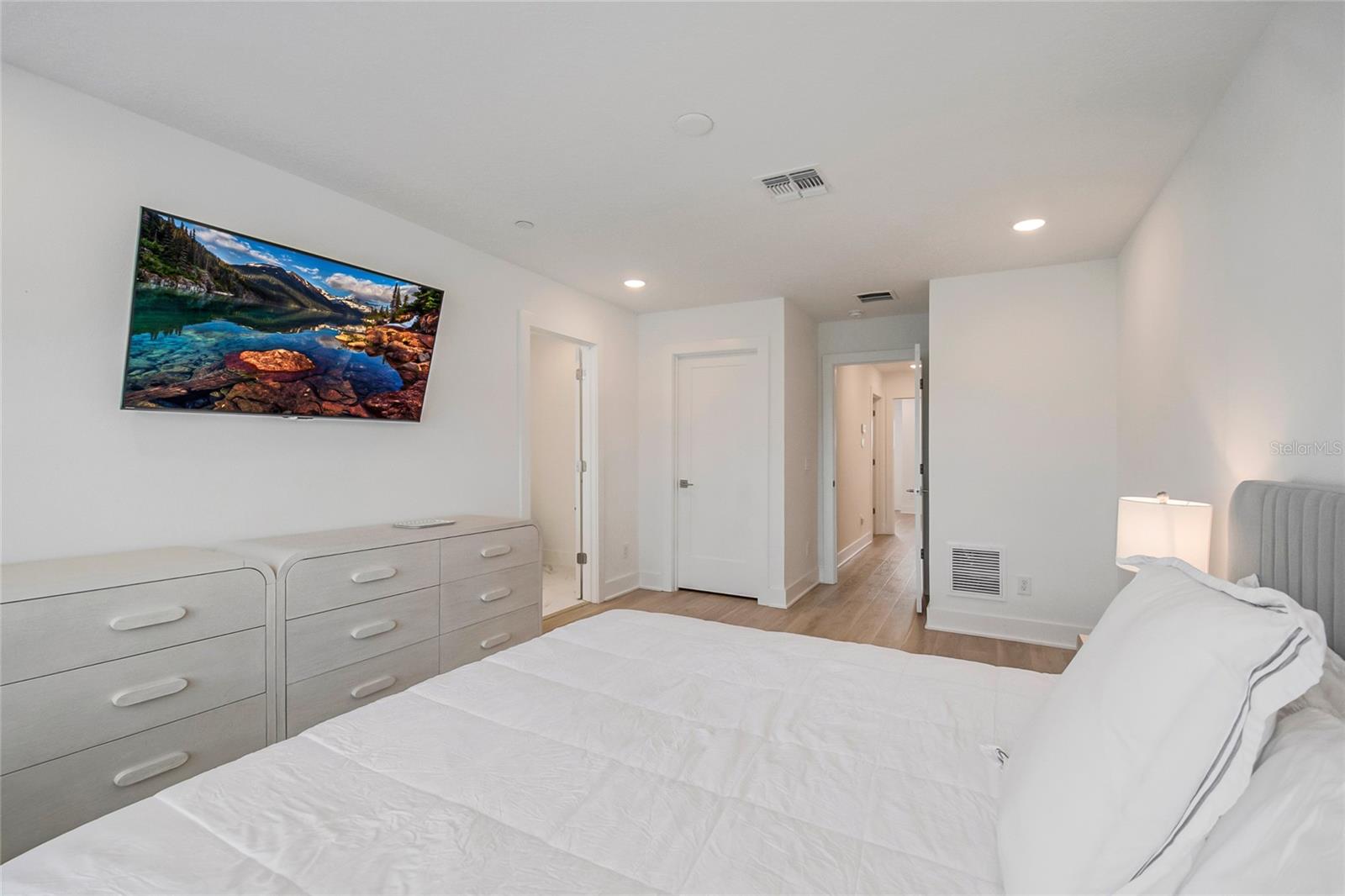 12574 Willstatter Ave Property Photo 41