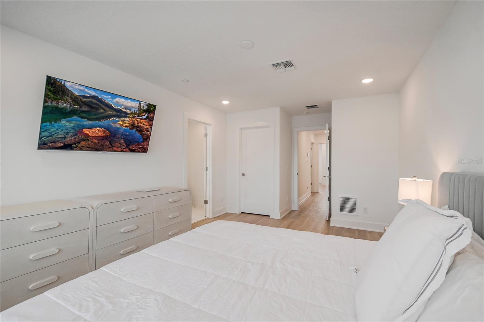 12574 Willstatter Ave Property Photo 42