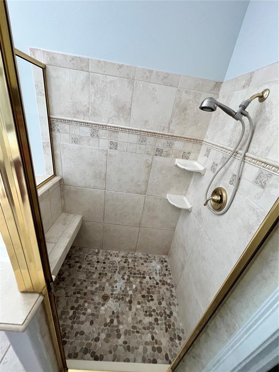508 Lanarkshire Pl Property Photo 43