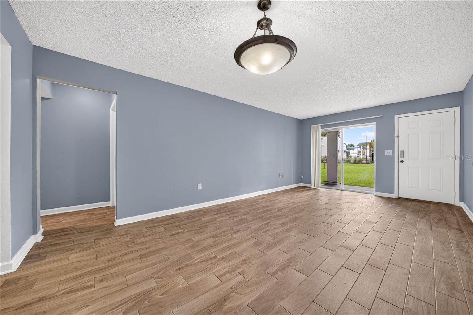 4203 S. Semoran Blvd #12 Property Photo 8