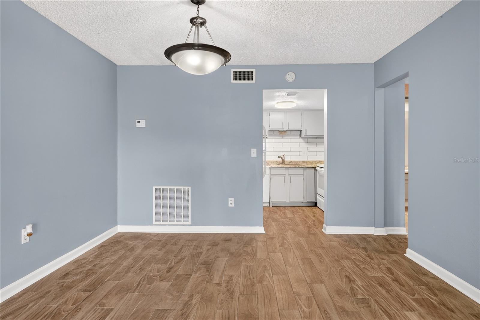 4203 S. Semoran Blvd #12 Property Photo 9