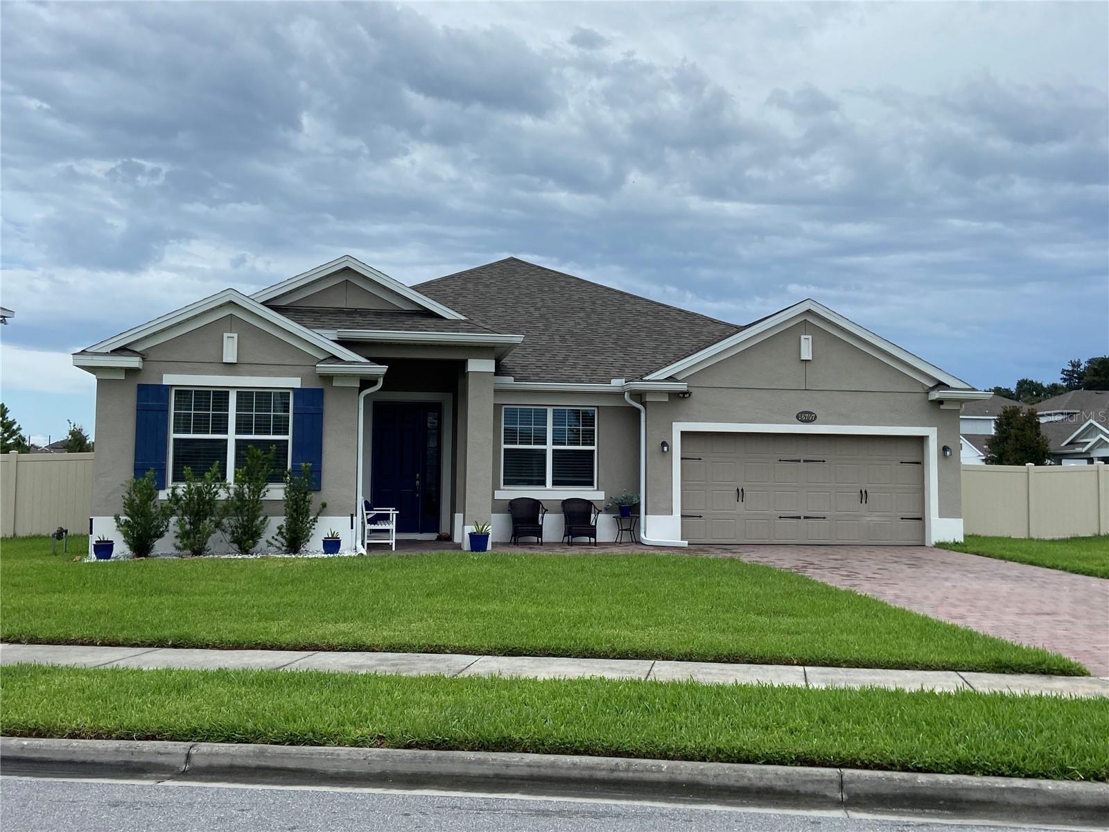 16707 Sanctuary Dr Property Photo 1