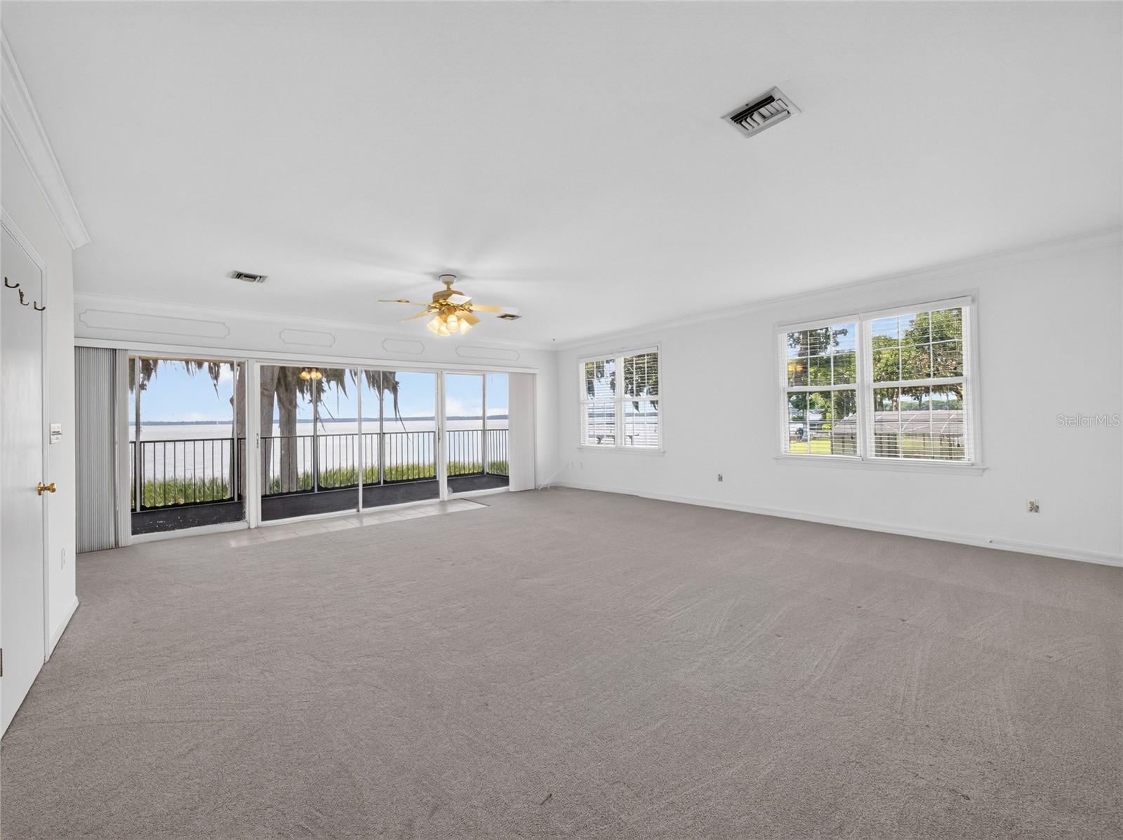 1029 Mellathon Cir Property Photo 25