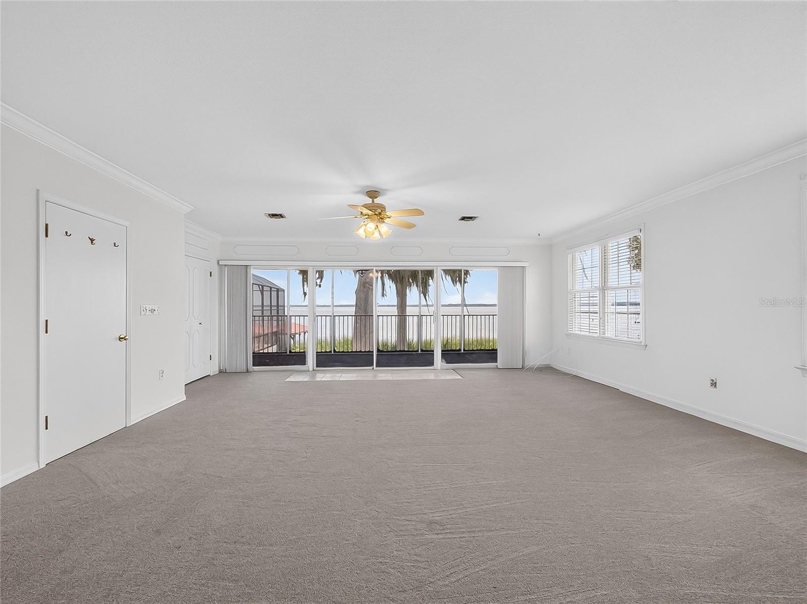 1029 Mellathon Cir Property Photo 26