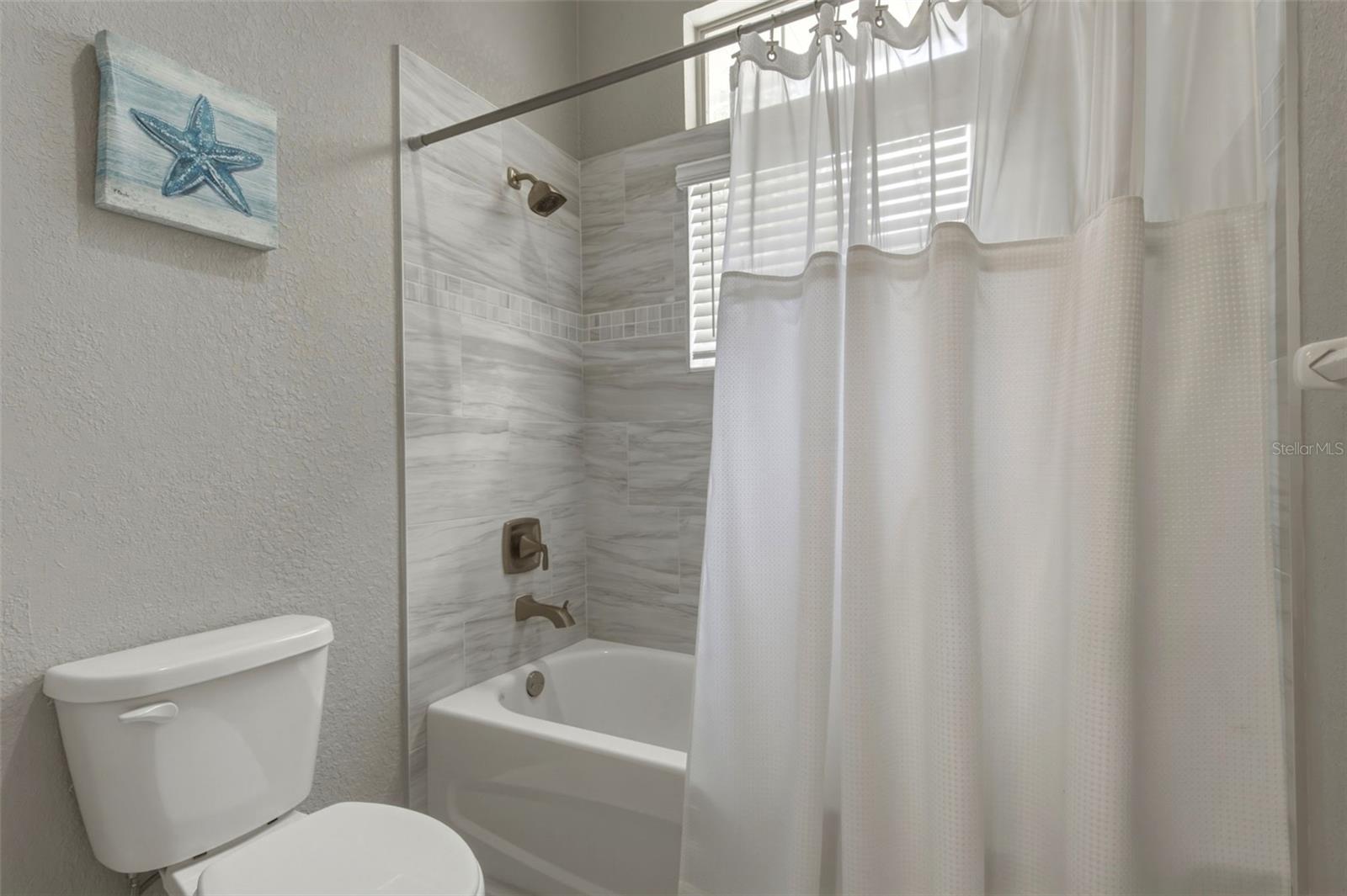 2260 Langley Cir Property Photo 17