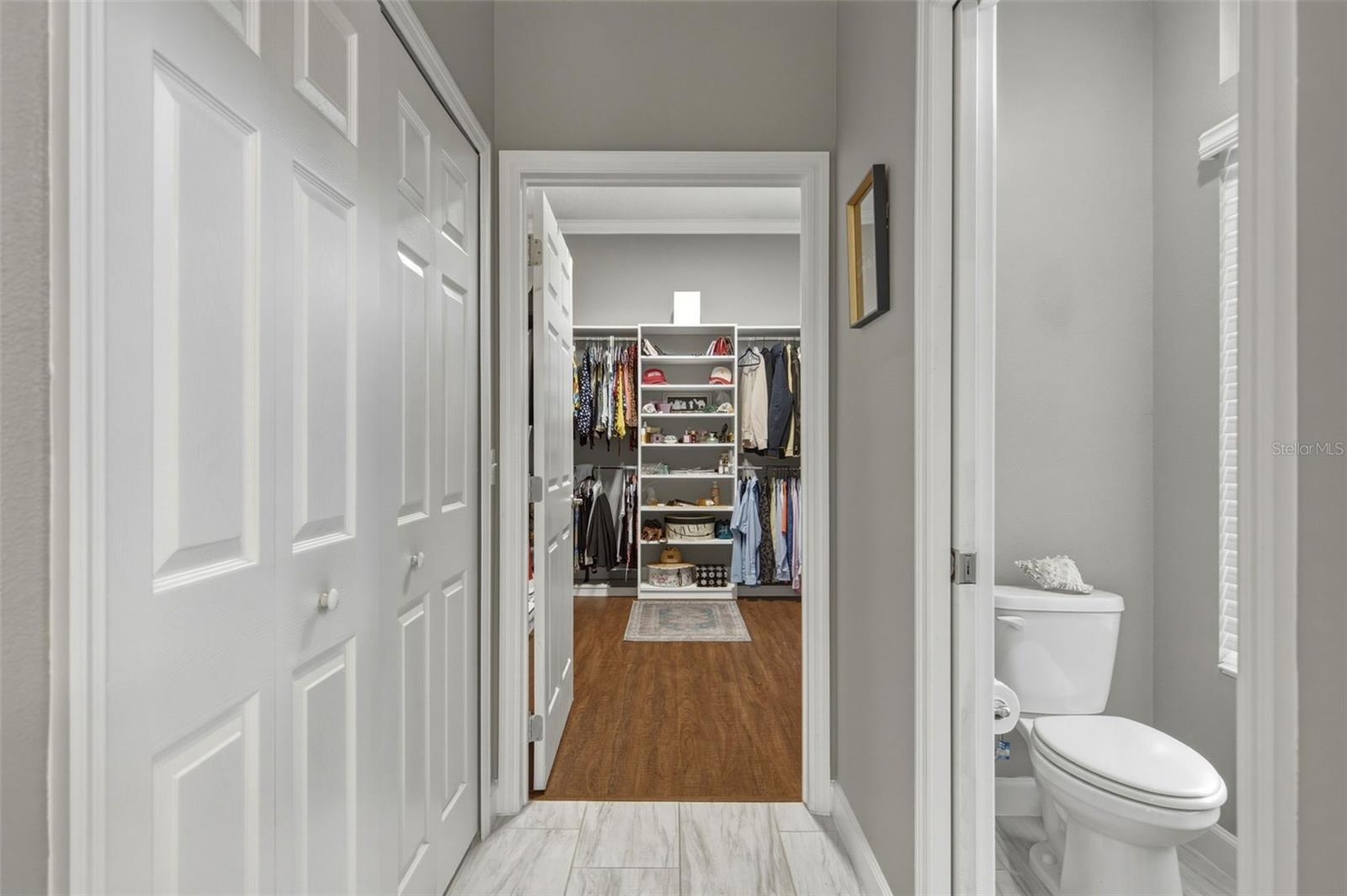 2260 Langley Cir Property Photo 32