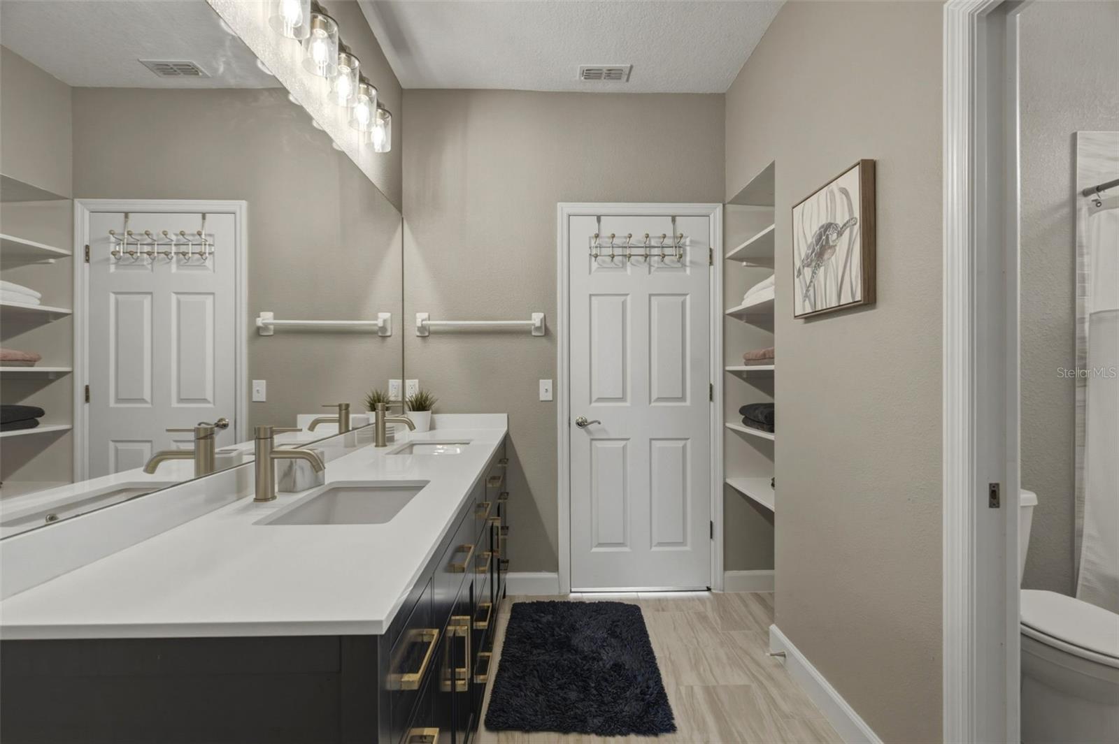 2260 Langley Cir Property Photo 34