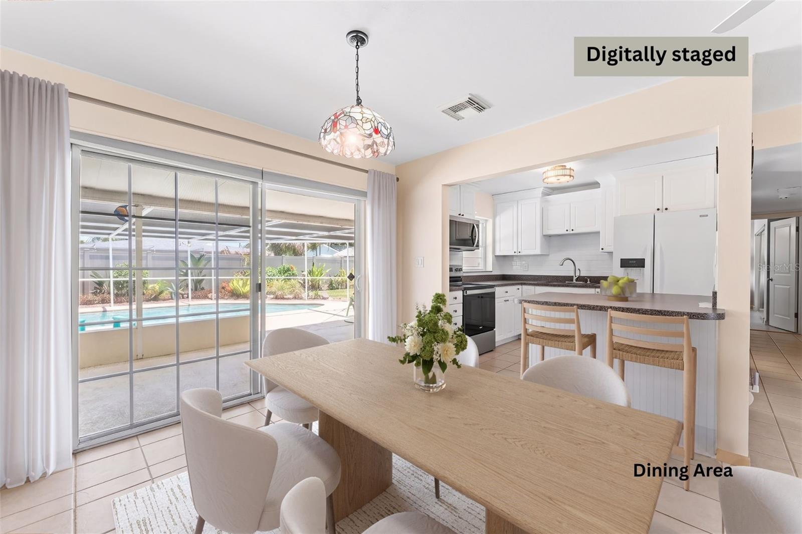 341 W Dover St Property Photo 9