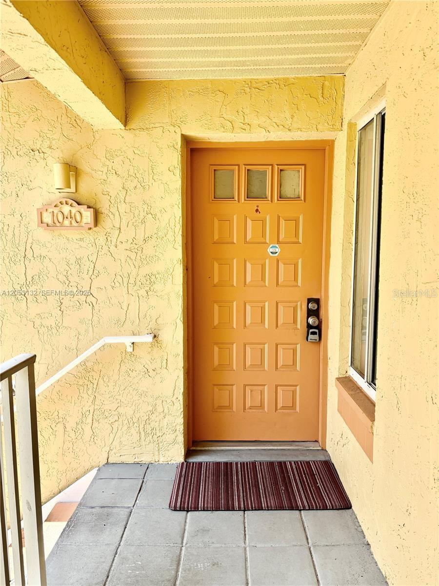 1040 Coral Springs Clb #1040 Property Photo 2