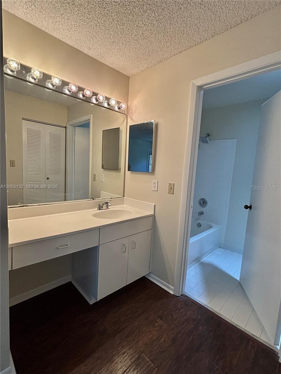 1040 Coral Springs Clb #1040 Property Photo 16