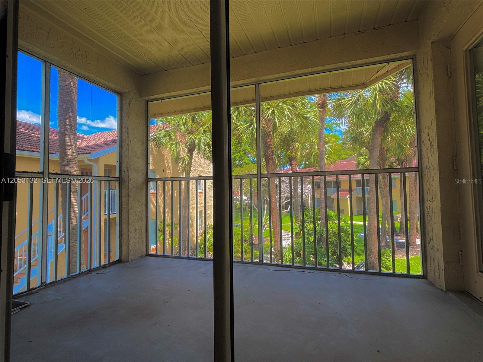 1040 Coral Springs Clb #1040 Property Photo 24