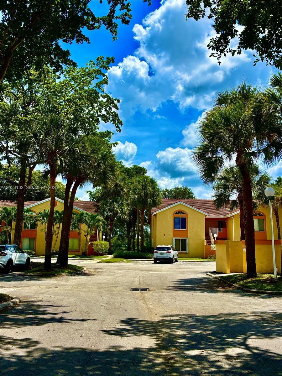 1040 Coral Springs Clb #1040 Property Photo 26