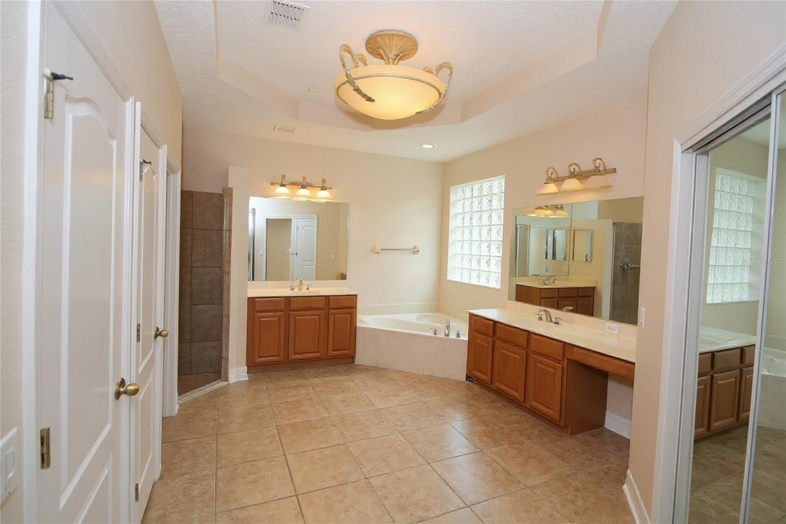 2461 Woodbark St Property Photo 9