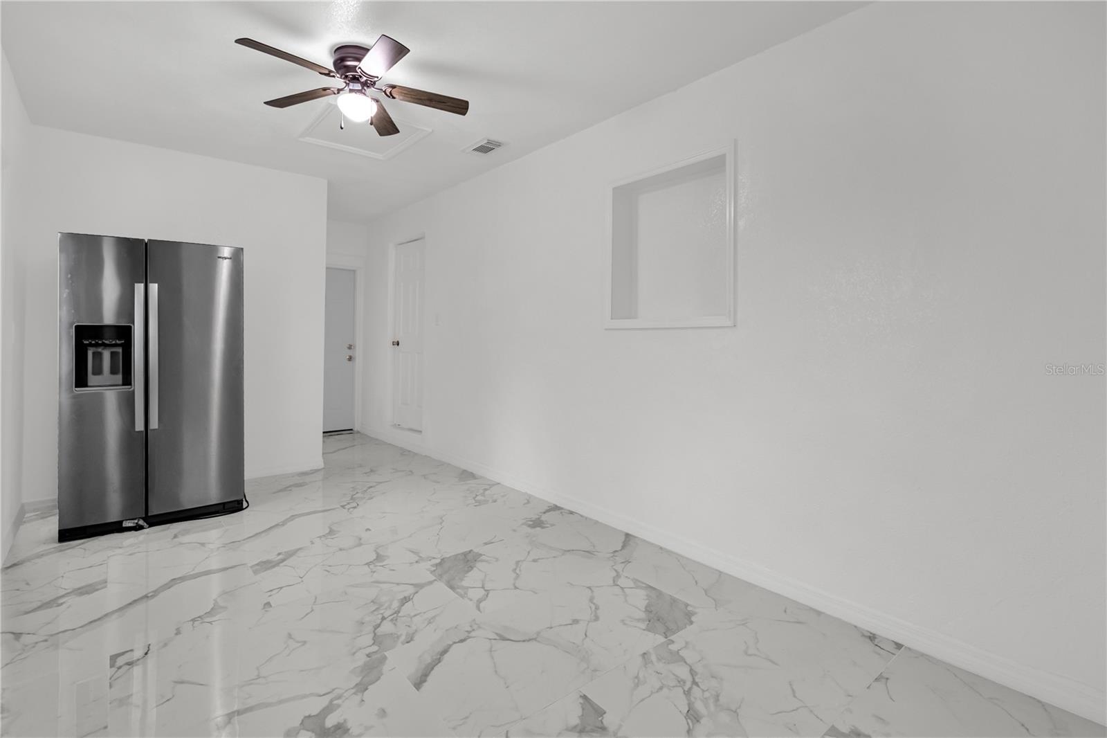 107 Ford Ave Property Photo 19