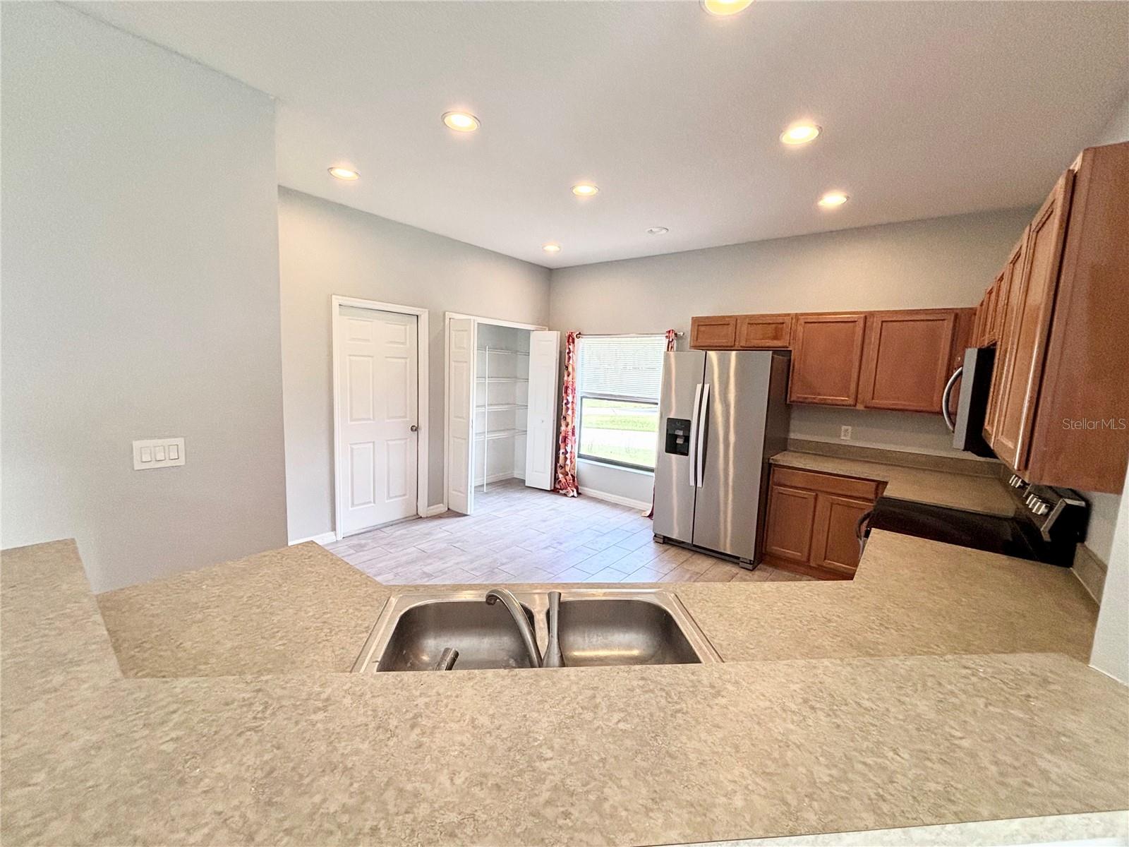 126 Sandy Point Way Property Photo 5