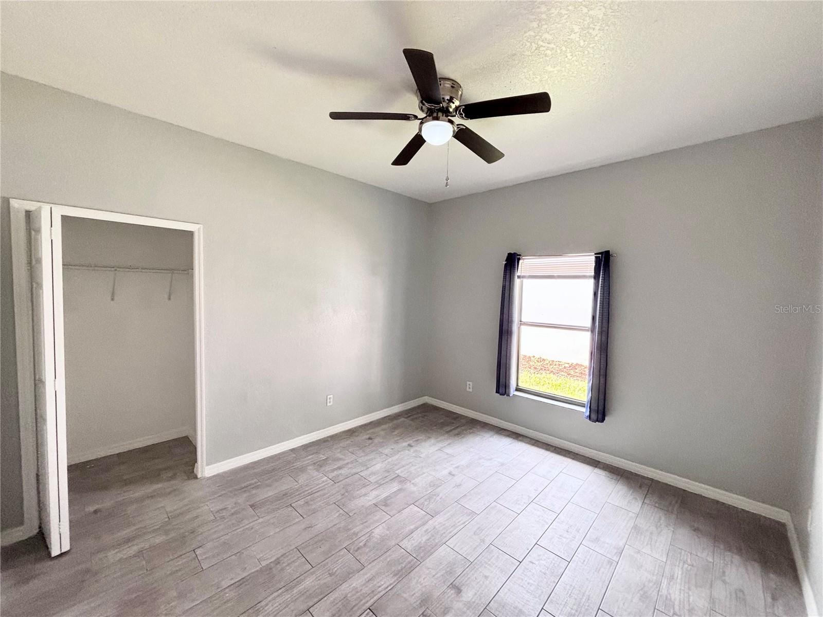 126 Sandy Point Way Property Photo 11