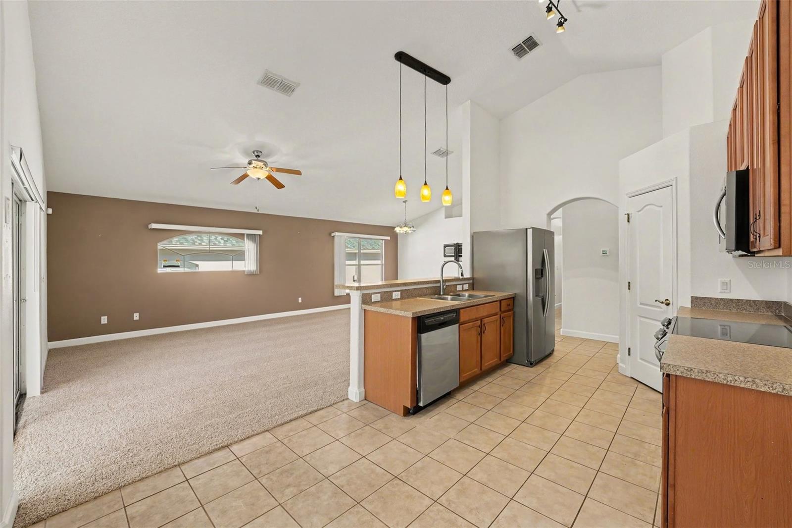 131 Old Bridge Cir Property Photo 8