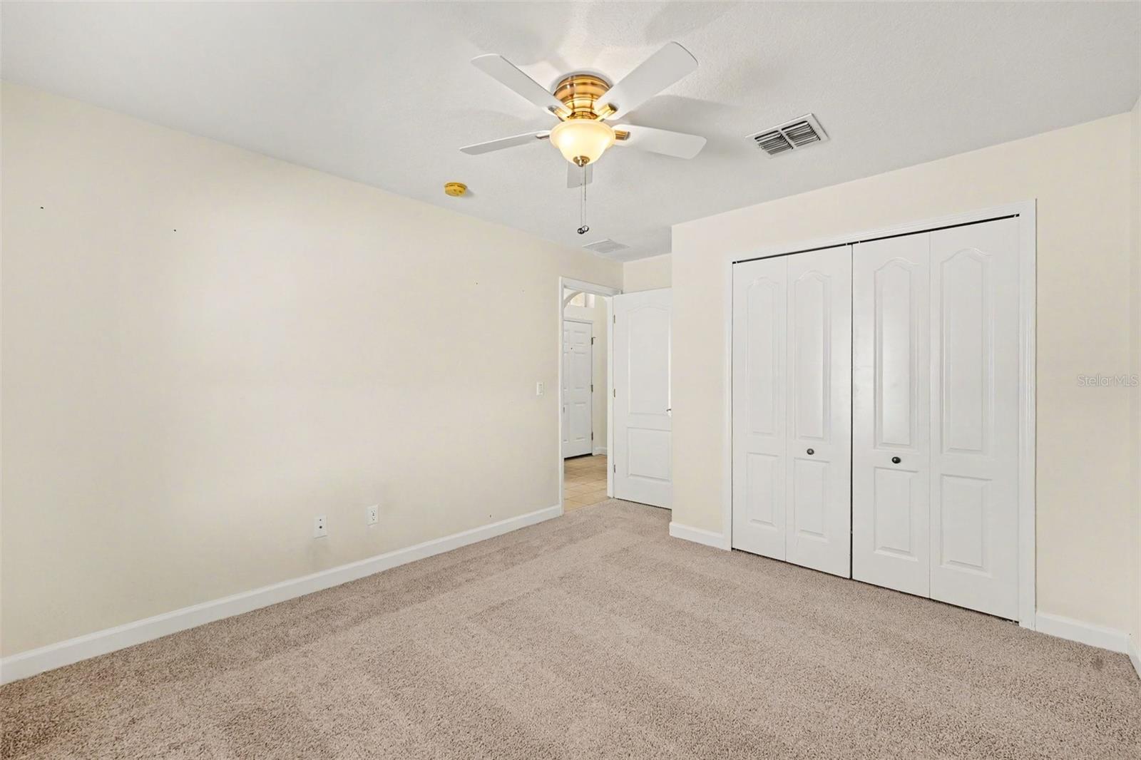 131 Old Bridge Cir Property Photo 23