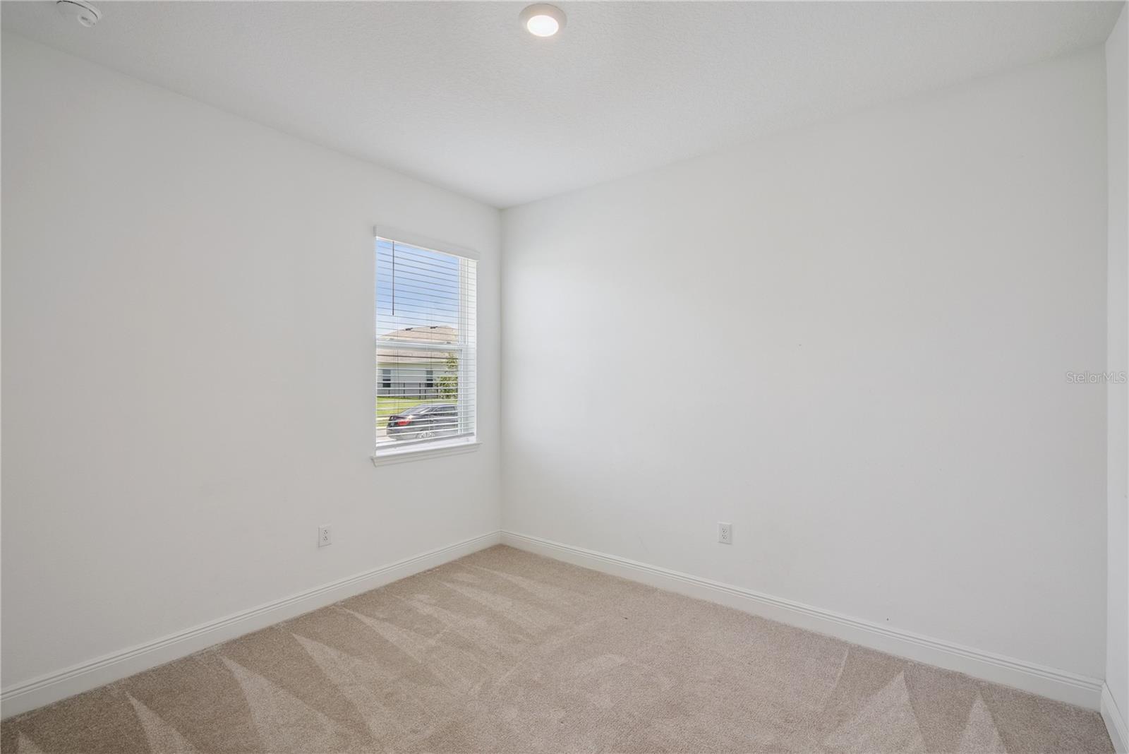 19307 Banfield Pl Property Photo 33