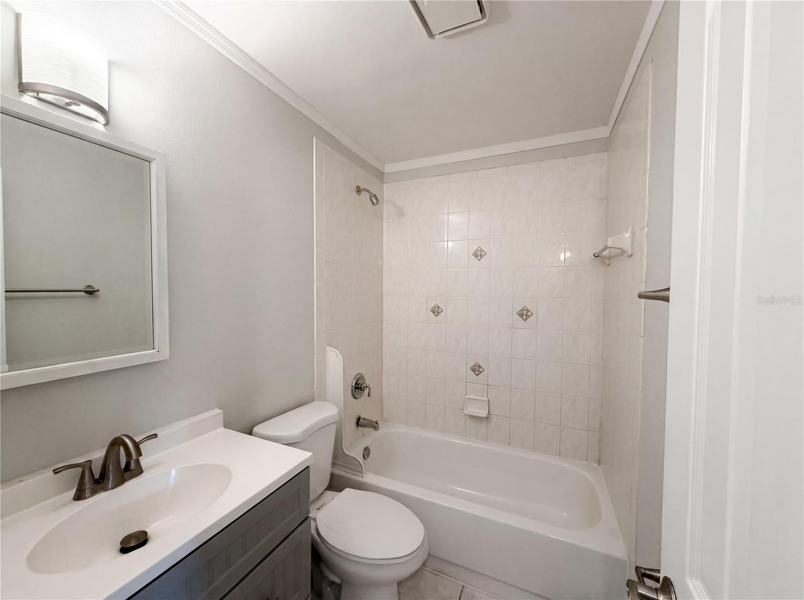 505 Oak Dr Property Photo 16