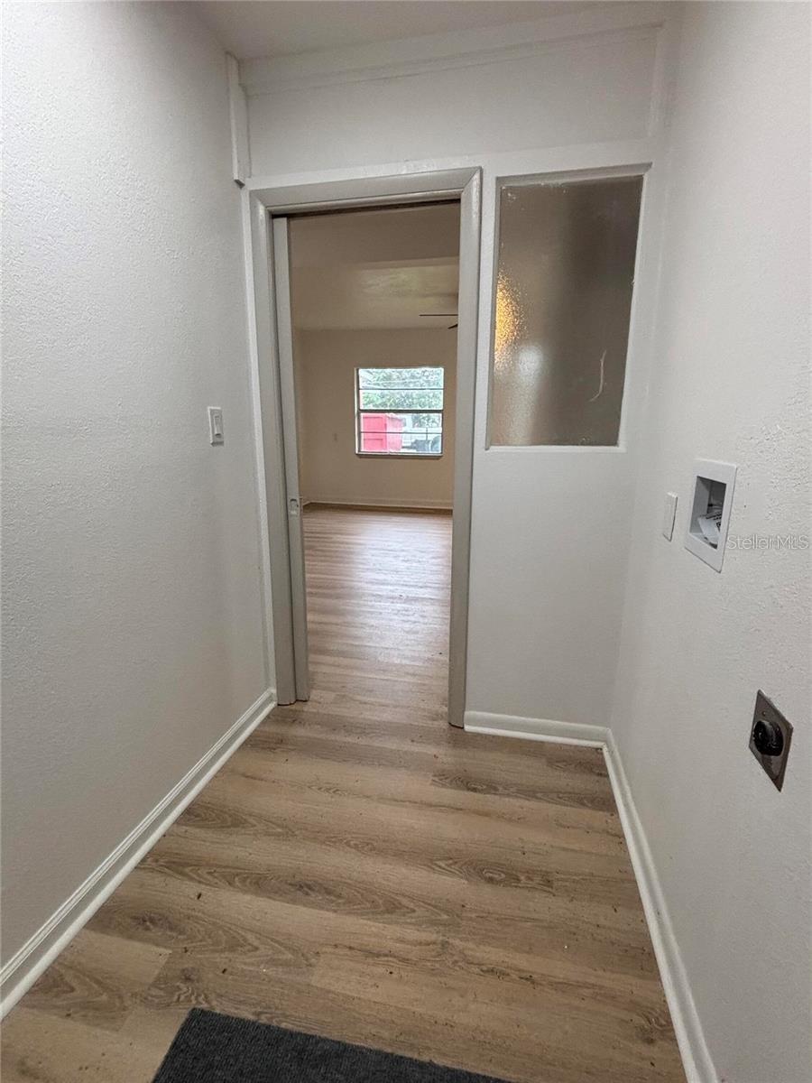 2035 Voltaire St Property Photo 13