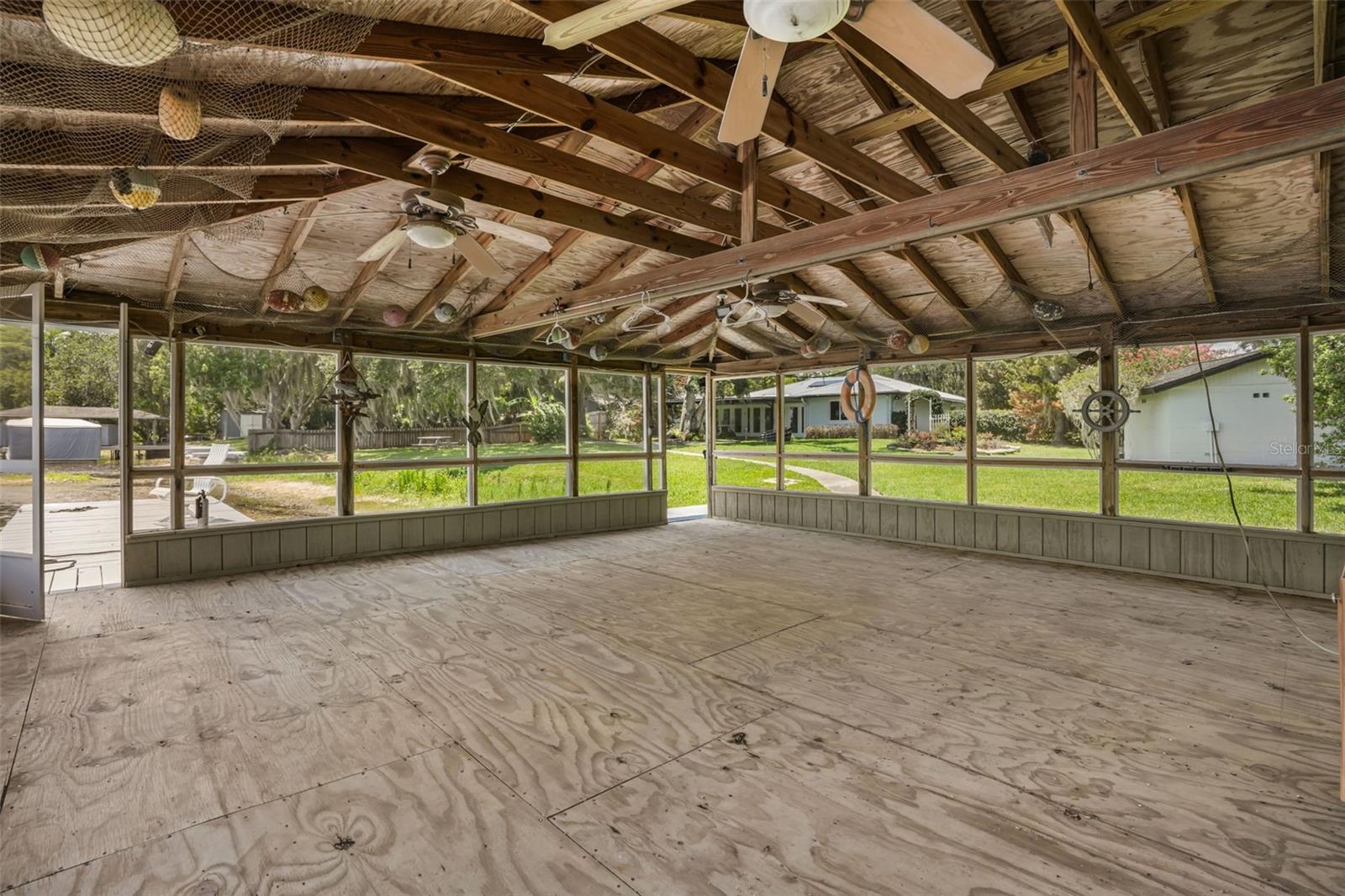 5497 Alandale Ct Property Photo 42