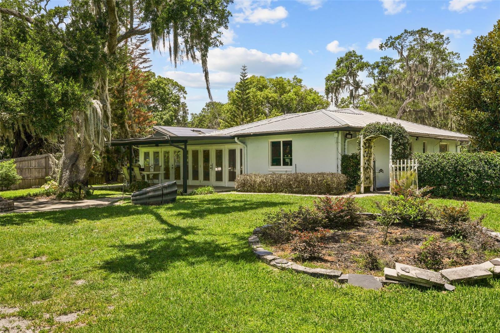 5497 Alandale Ct Property Photo 45
