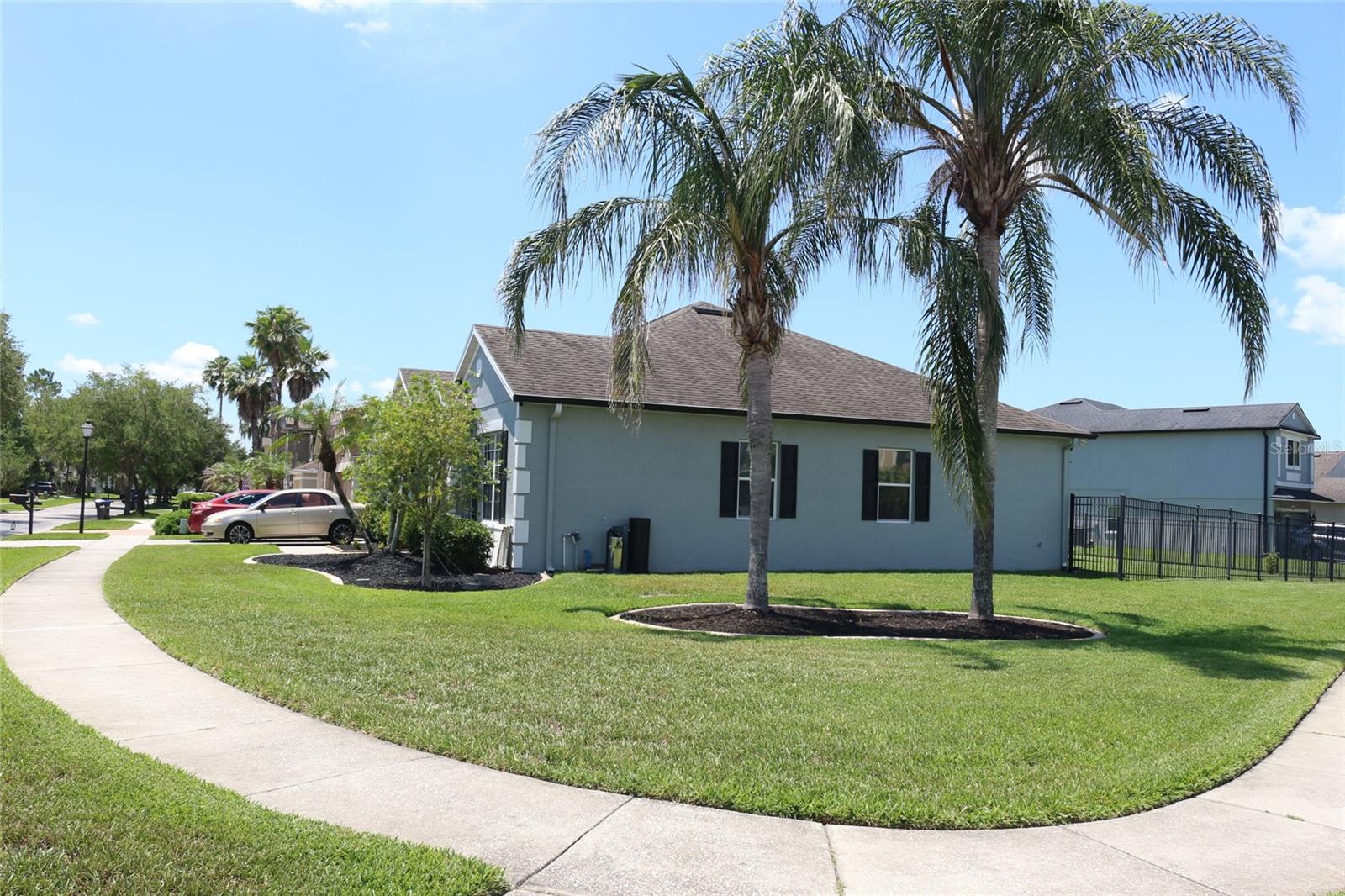 2500 Corbyton Ct Property Photo 2