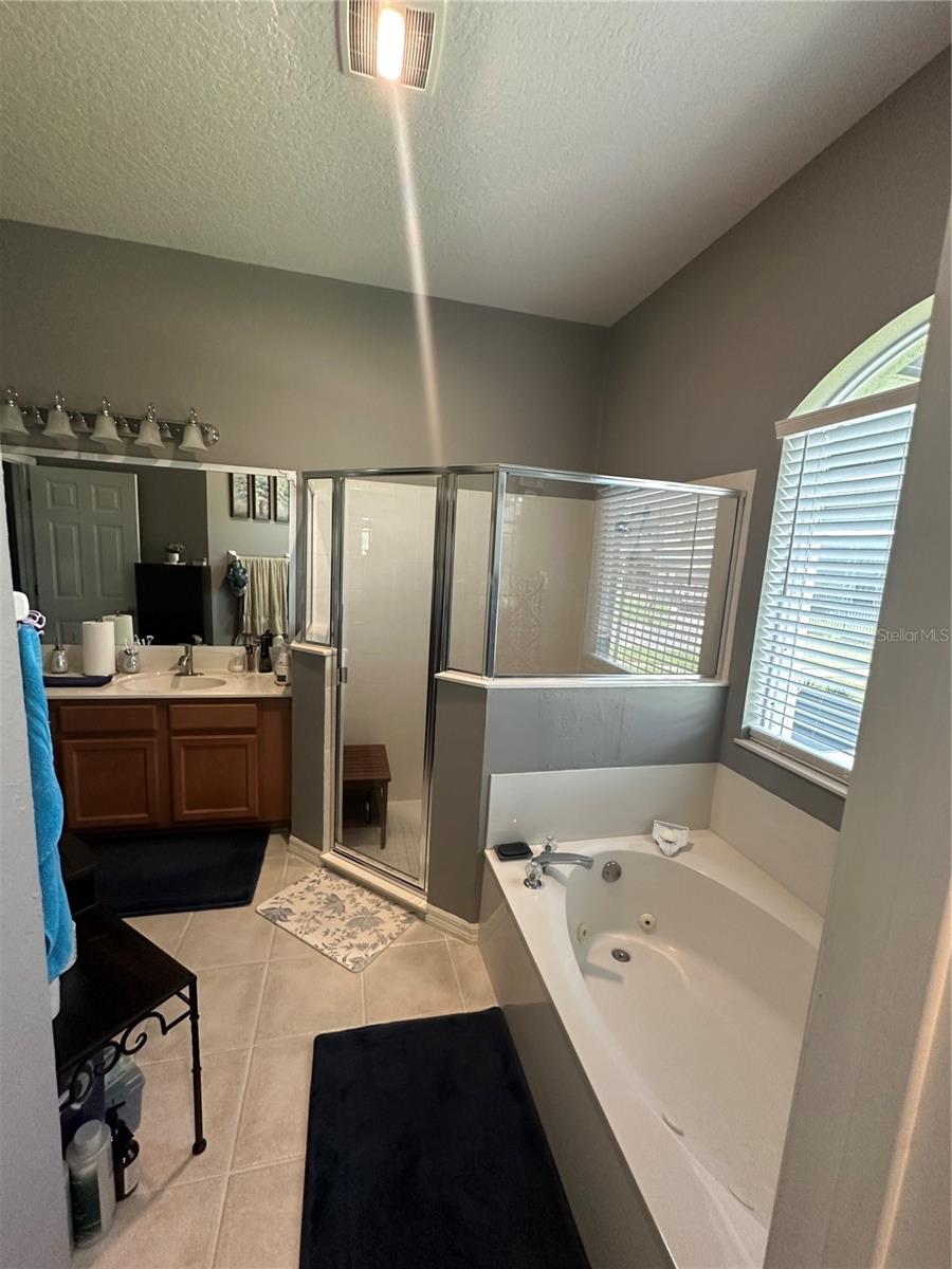 2500 Corbyton Ct Property Photo 15