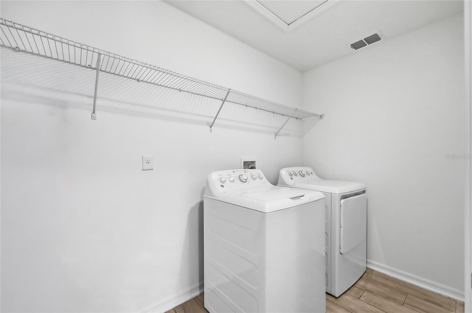 5215 Tanzanite Dr Property Photo 26
