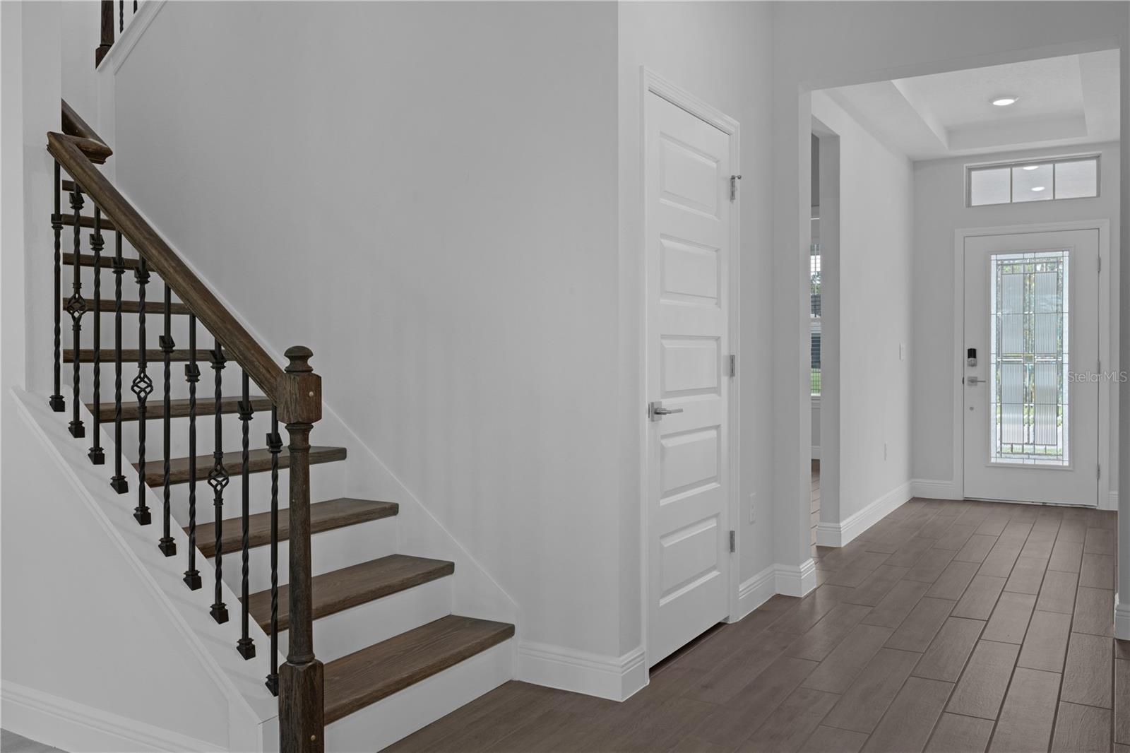 11821 Shine View Ln Property Photo 3