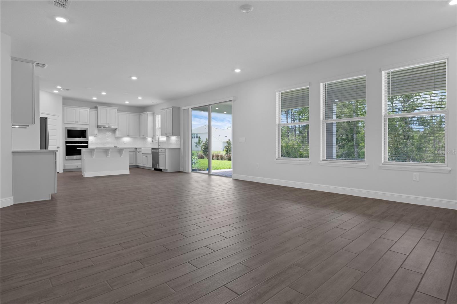 11821 Shine View Ln Property Photo 14