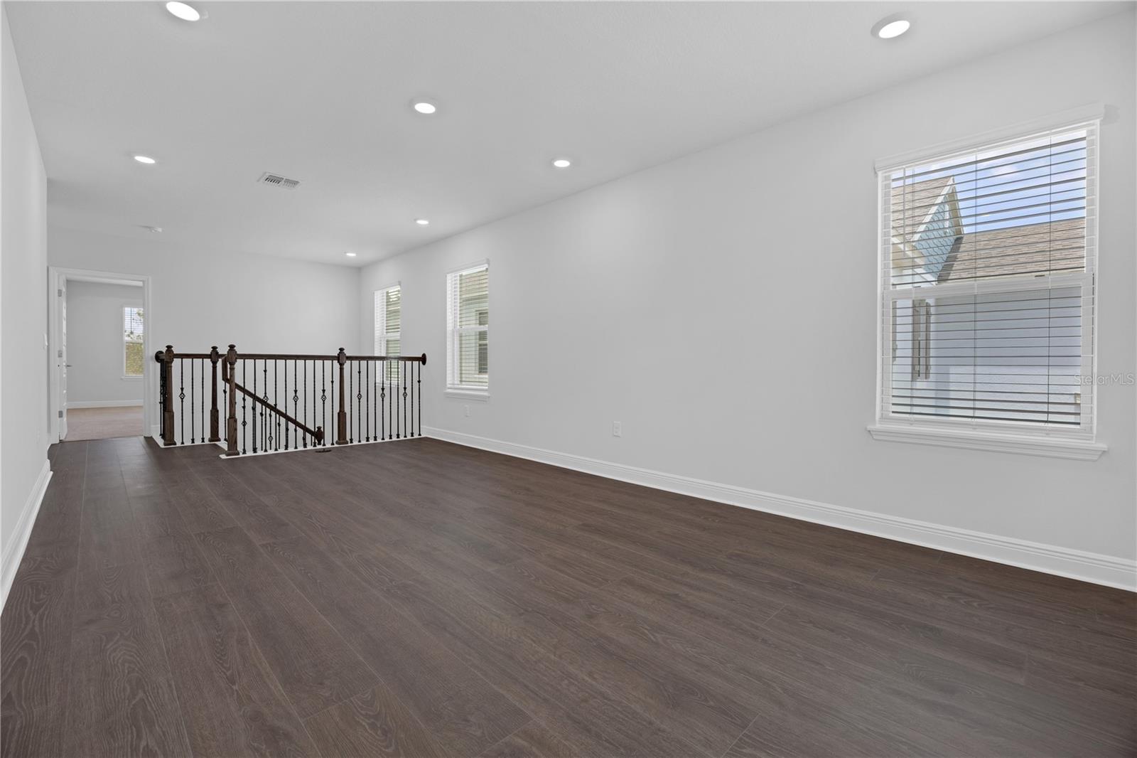 11821 Shine View Ln Property Photo 15
