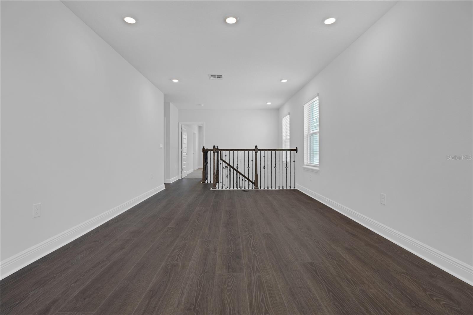11821 Shine View Ln Property Photo 16