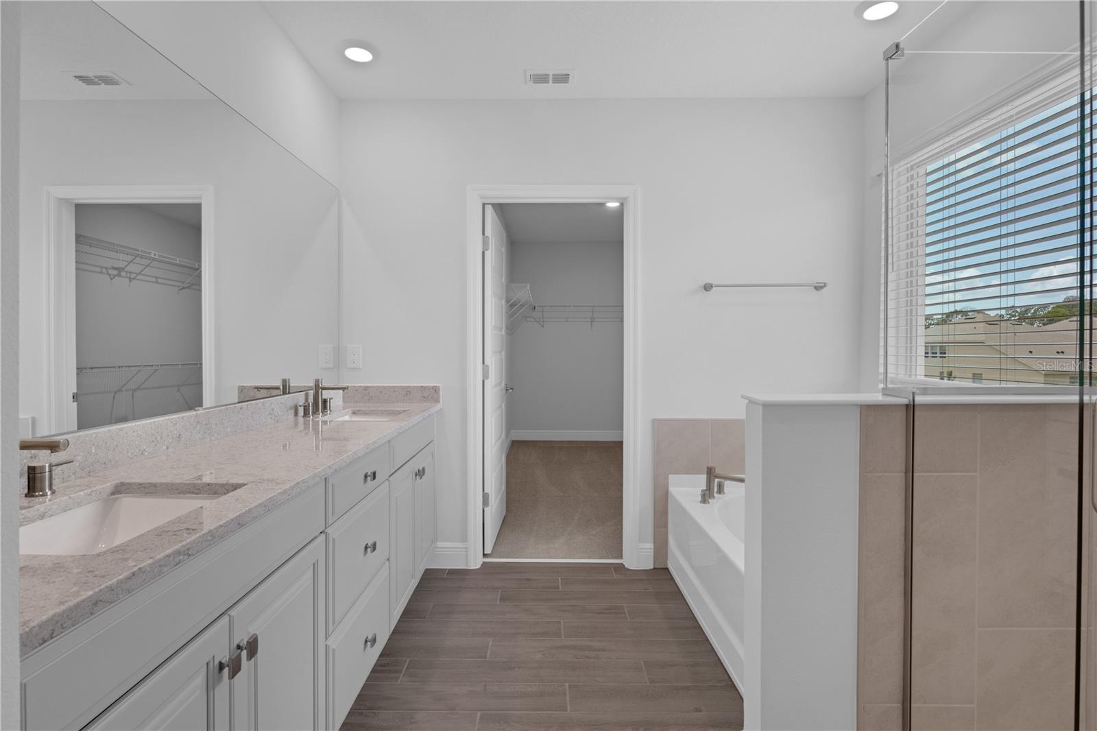 11821 Shine View Ln Property Photo 20