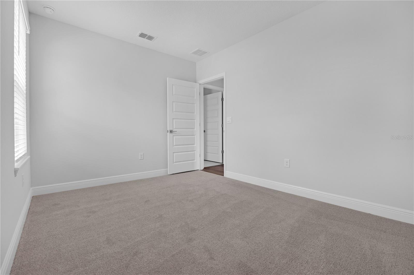 11821 Shine View Ln Property Photo 28