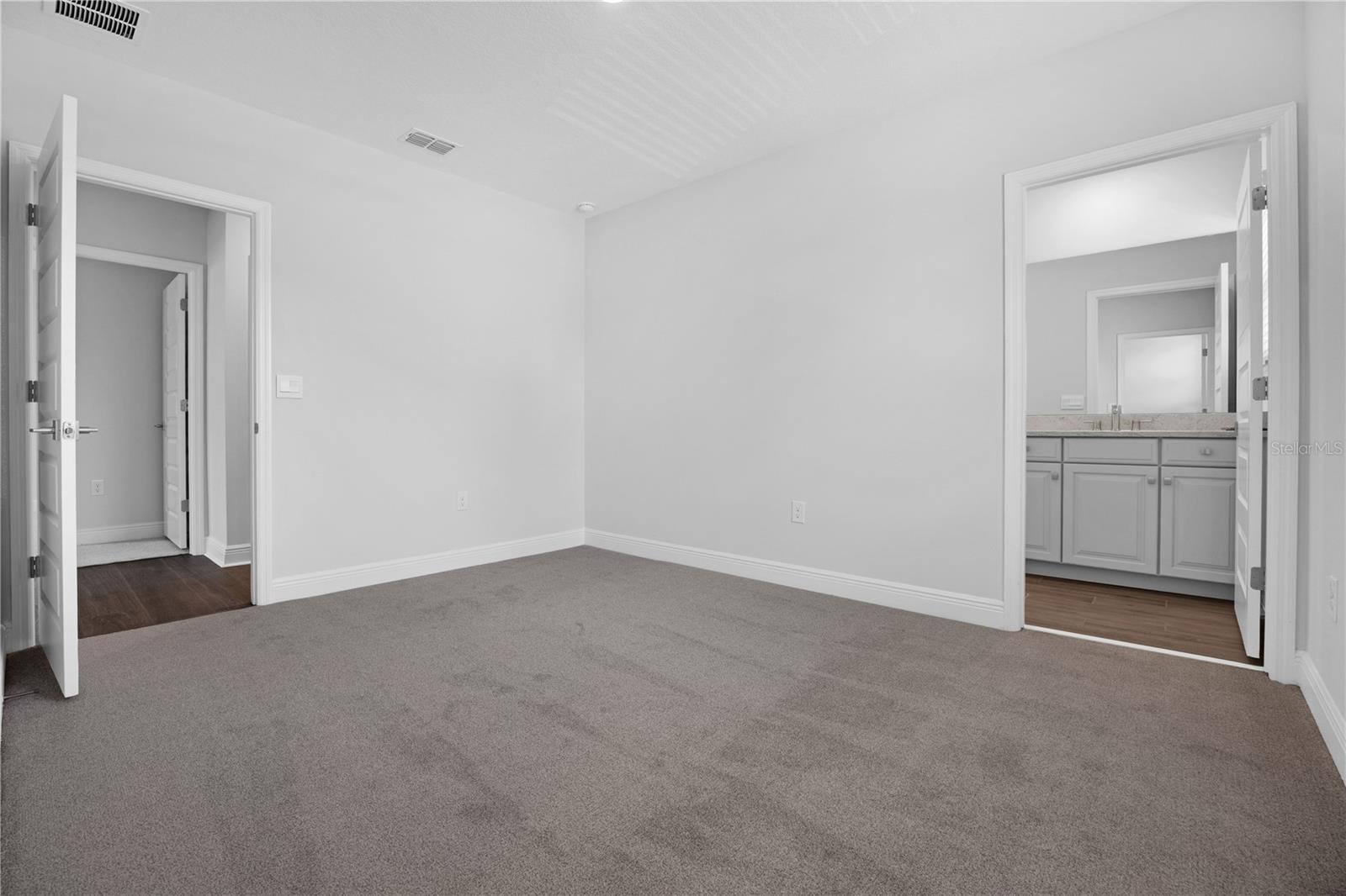 11821 Shine View Ln Property Photo 29