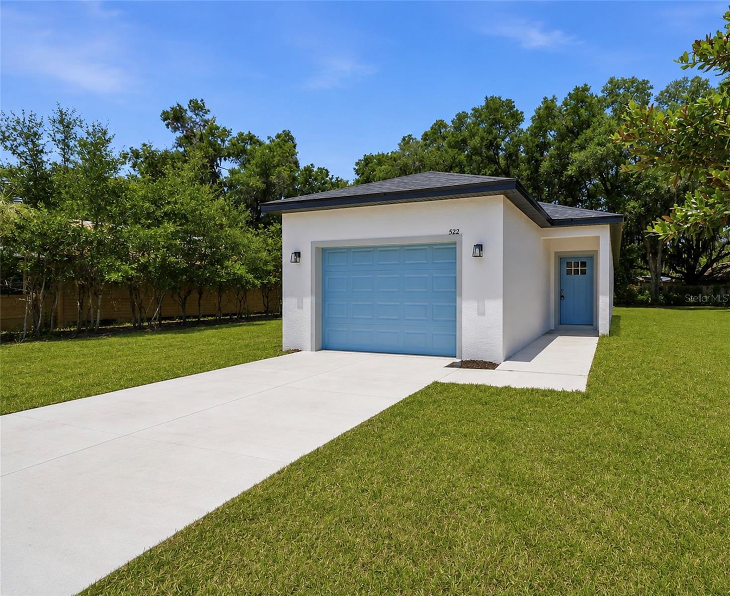 522 Palmetto St Property Photo 2