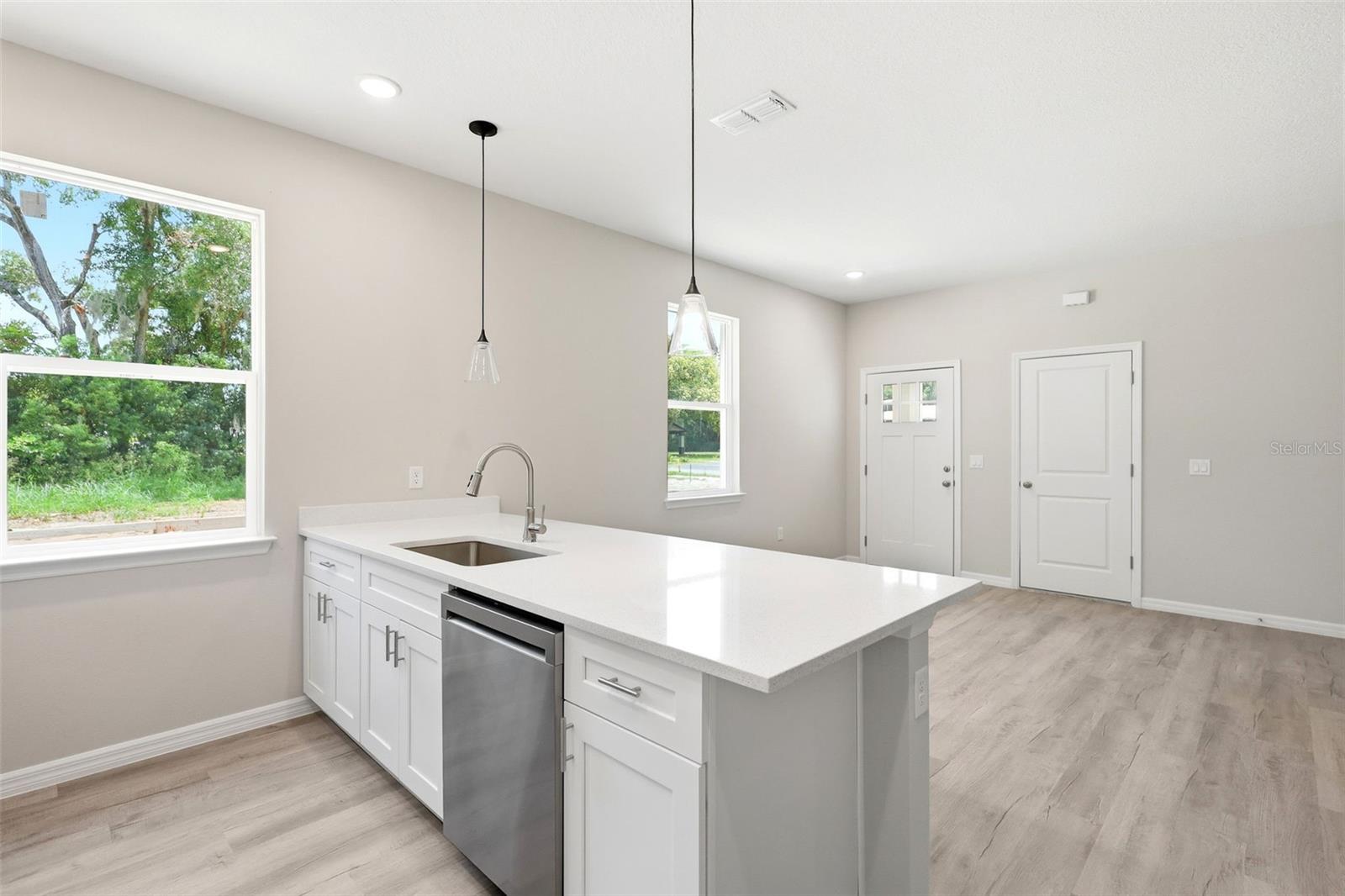 522 Palmetto St Property Photo 15