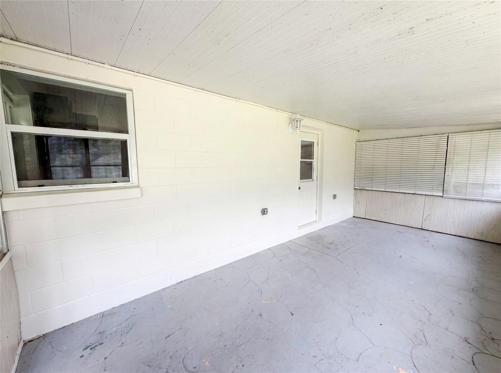 1502 Daroca Dr Property Photo 19