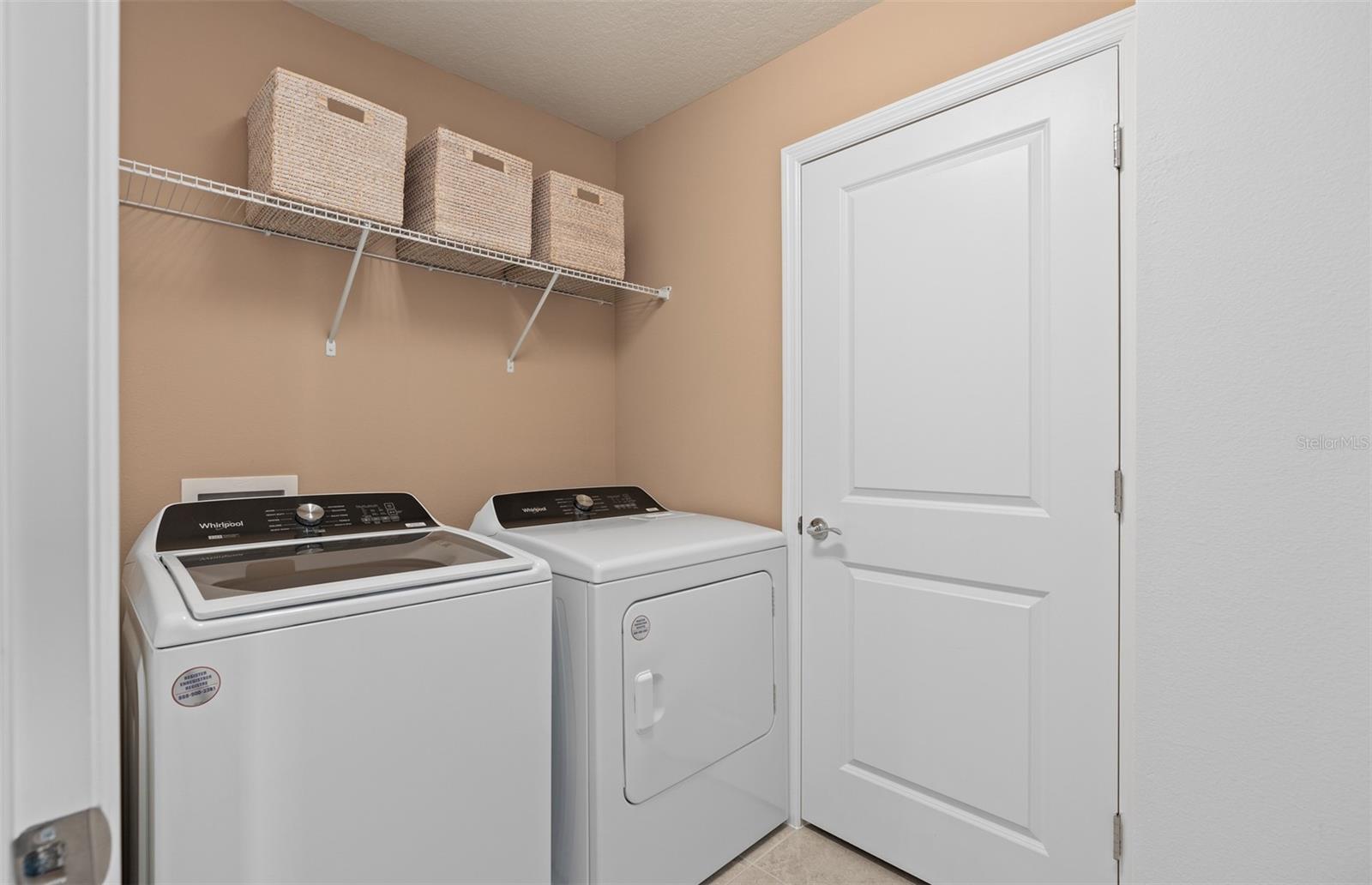O6420024 Property Photo 31
