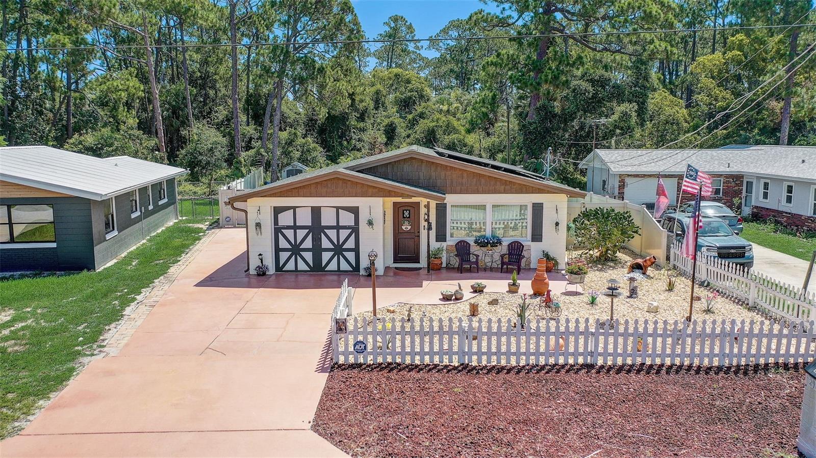 298 Poinciana Ave Property Photo 1
