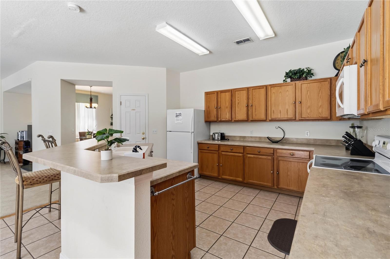103 Bay Leaf Ln Property Photo 12