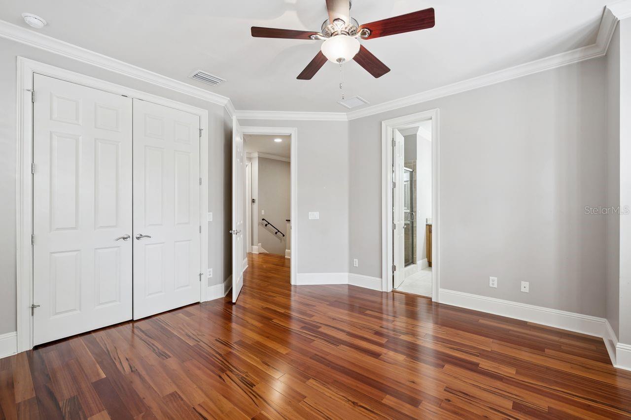 1138 S Pennsylvania Ave Property Photo 24