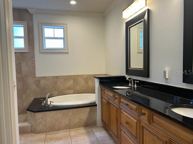 1138 S Pennsylvania Ave Property Photo 26