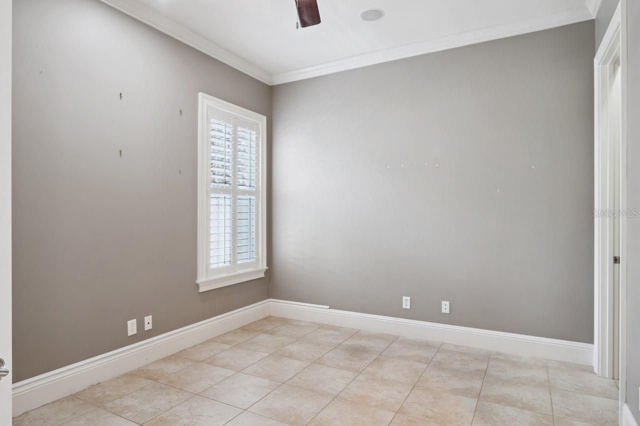 1138 S Pennsylvania Ave Property Photo 33