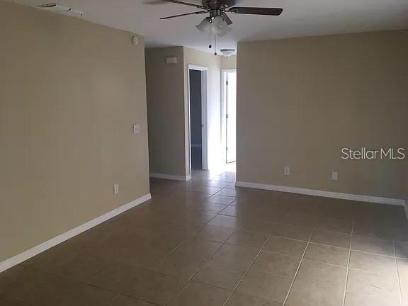 330 Colonade Ct Property Photo 6