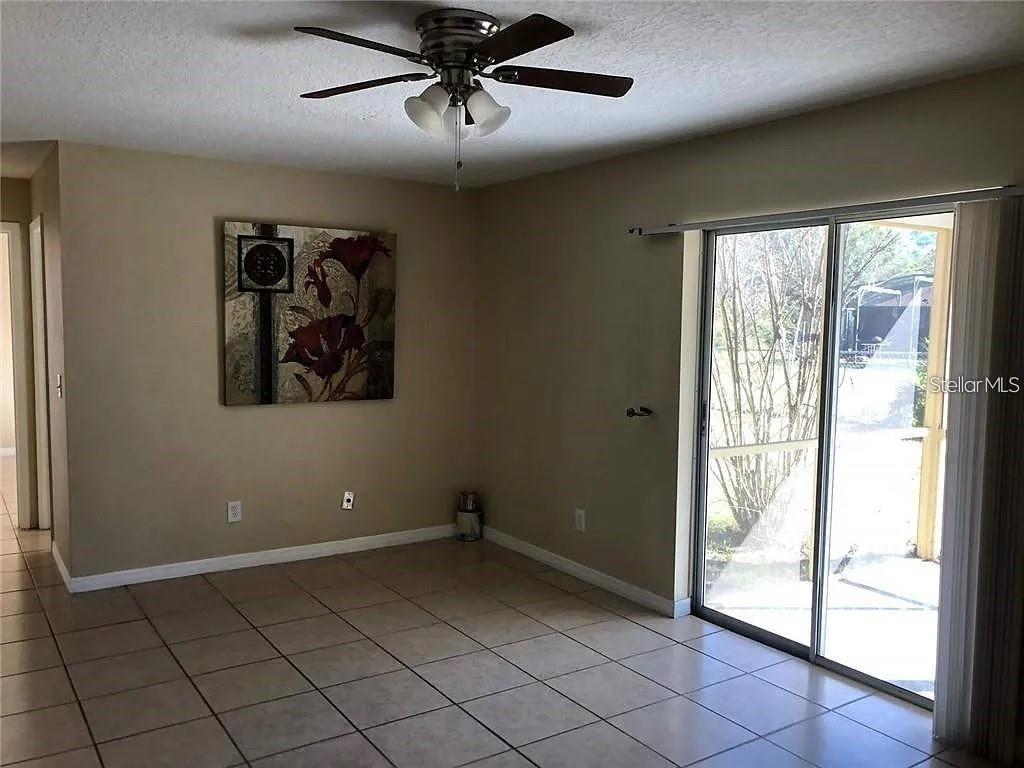 330 Colonade Ct Property Photo 7